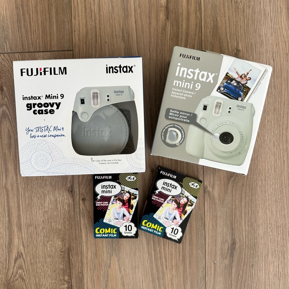 Instax mini 9 camera with case & film